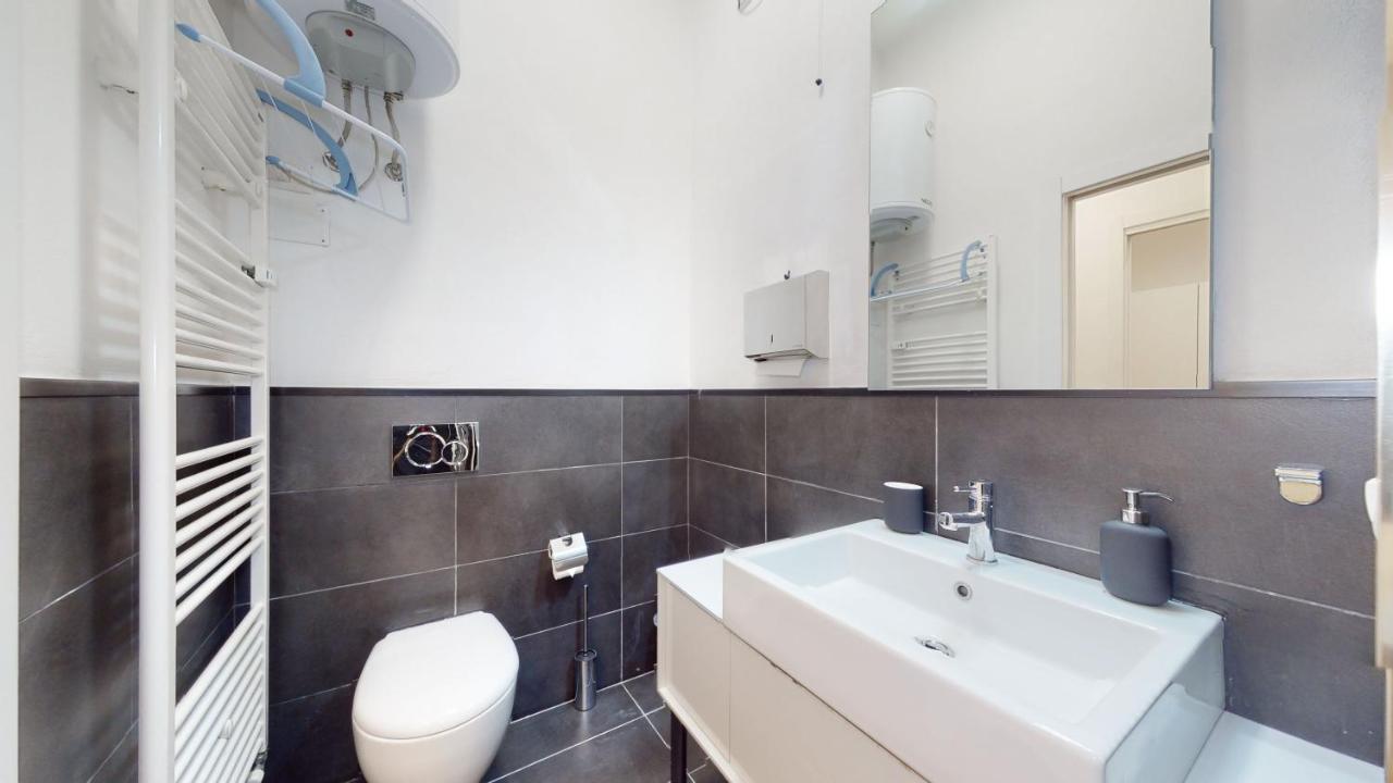 Sahi - Dei Dell'Olimpo Apartments Porta Romana Milaan Buitenkant foto
